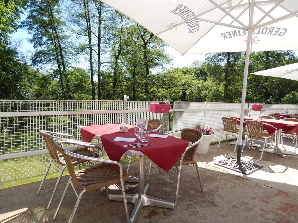 Hotel Le Martin Pecheur Fauvillers Bagian luar foto