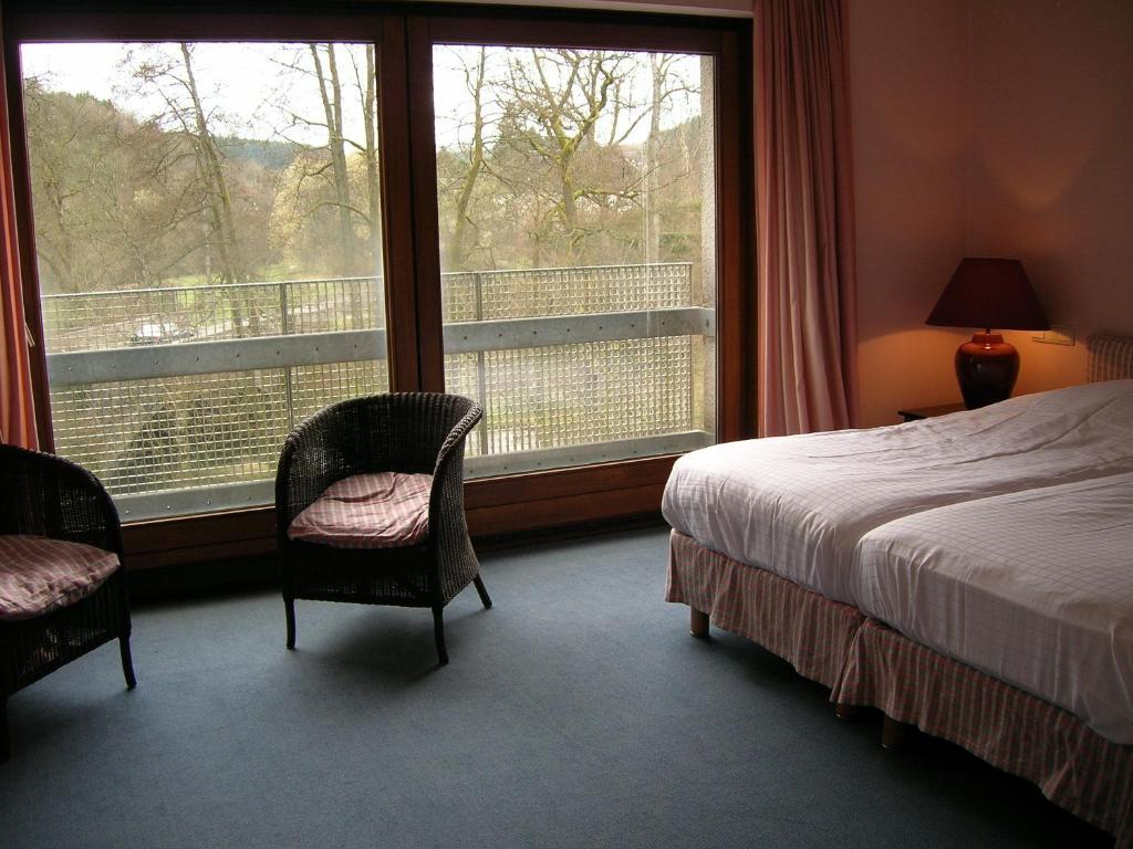 Hotel Le Martin Pecheur Fauvillers Bagian luar foto